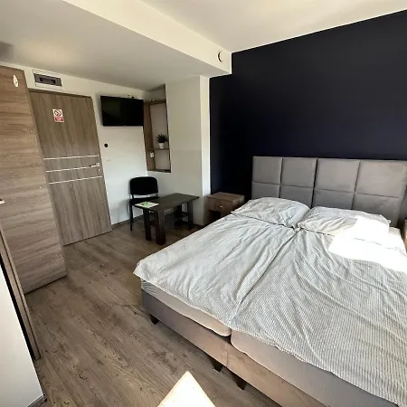 Przystan S7 Apartment *