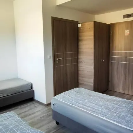 Kwatery Smrokow Apartment *