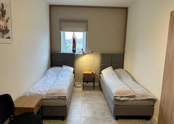 Przystan S7 Apartamento Smrokow